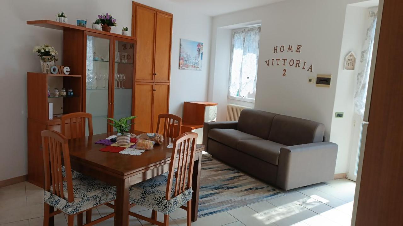 Home Vittoria ² Lago Di Комо Екстериор снимка