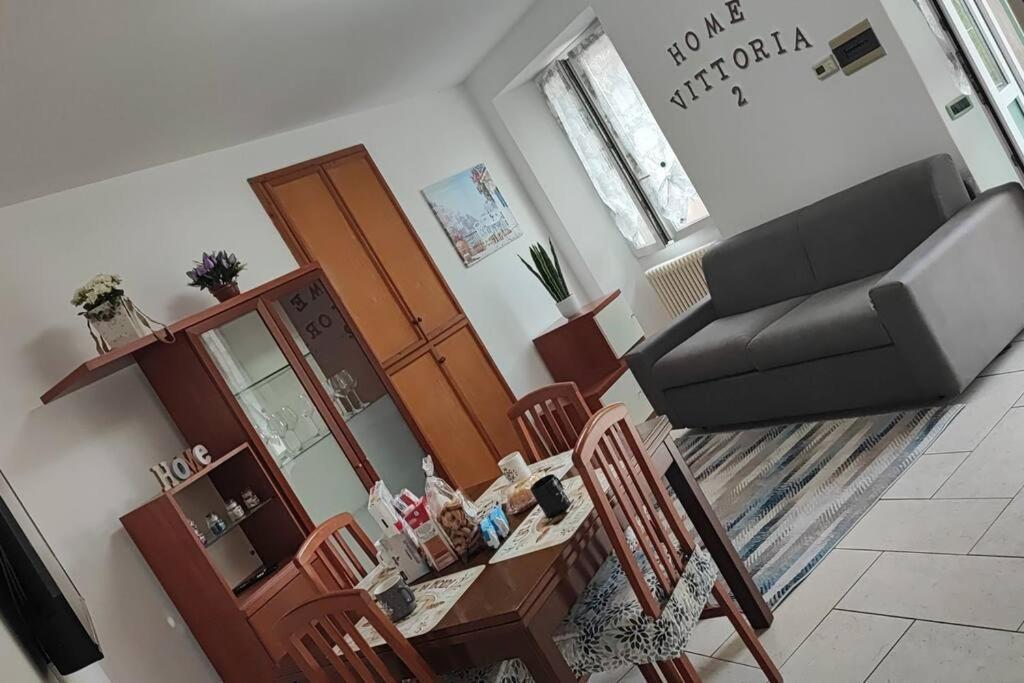 Home Vittoria ² Lago Di Комо Екстериор снимка
