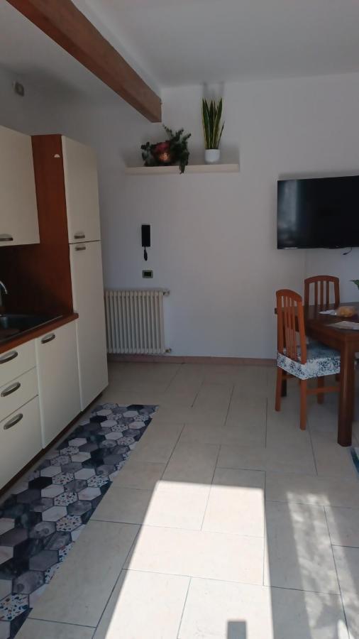 Home Vittoria ² Lago Di Комо Екстериор снимка