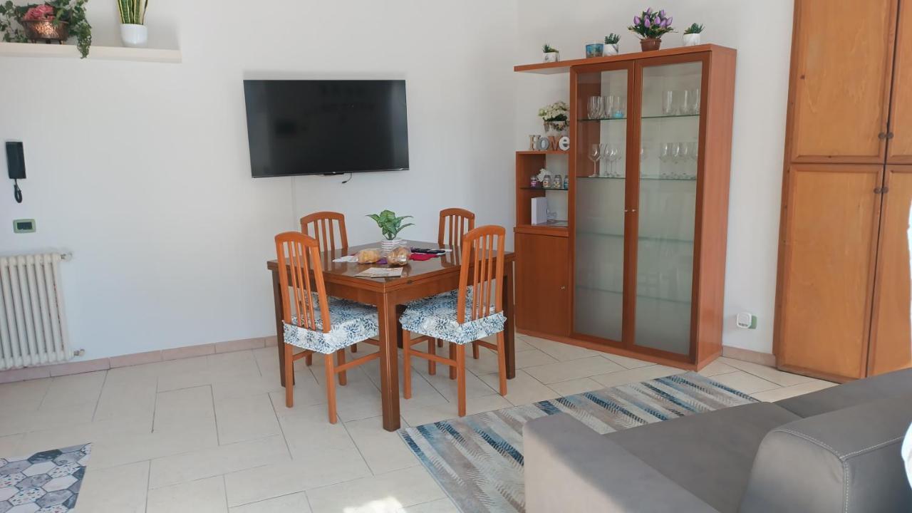 Home Vittoria ² Lago Di Комо Екстериор снимка
